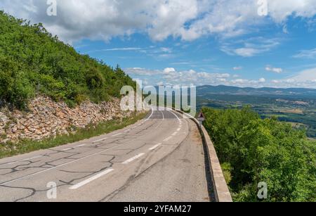 Impression autour du Mont Ventoux, une montagne dans la région provençale du sud de la France Banque D'Images