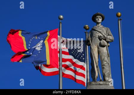 La statue du soldat confédéré sur la place à Brandon, Mississippi. Banque D'Images