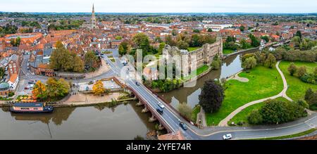 Vue aérienne de Newark-on-Trent, ville marchande et paroisse civile dans le district de Newark et Sherwood dans le Nottinghamshire, Angleterre, Royaume-Uni Banque D'Images