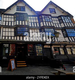 The Llandoger Trow public House, Bristol, Angleterre, Royaume-Uni. Banque D'Images