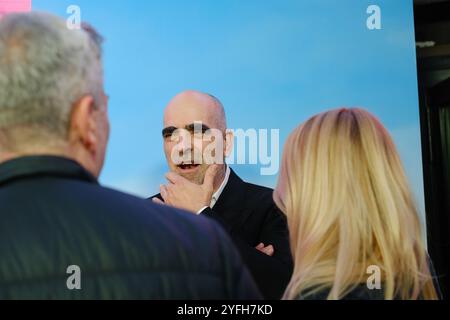 Madrid, Espagne. 04th Nov, 2024. Luis Tosar assiste à la première de 'Amanece en Samaná' au cinéma Capitol le 4 novembre 2024 à Madrid, en Espagne. Crédit : Sipa USA/Alamy Live News Banque D'Images