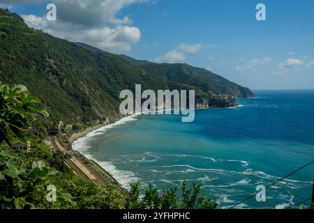 Vue de la gare de Corniglia, Cinque Terre, province de la Spezia, partie de la région de Ligurie, Italie du Nord. Banque D'Images