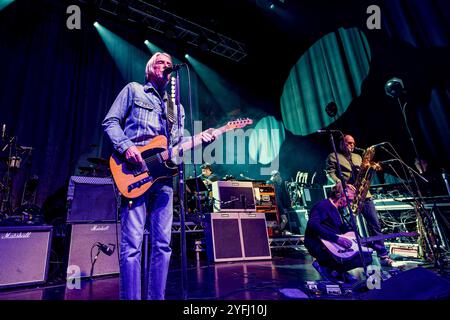 4 novembre 2024, Liverpool, Royaume-Uni : le chanteur-compositeur-interprète britannique PAUL WELLER se produit à l'Eventim Olympia Theatre , Liverpool lors de sa tournée de 2024. (Crédit image : © Andy von Pip/ZUMA Press Wire) USAGE ÉDITORIAL SEULEMENT! Non destiné à UN USAGE commercial ! Banque D'Images