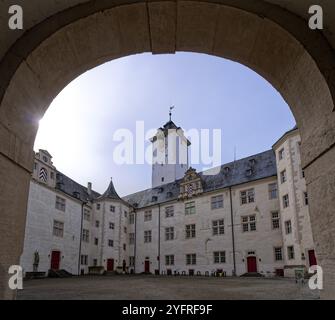 Cour intérieure du palais résidentiel de Bad Mergentheim. Bade-Wuertemberg, Allemagne, Europe Banque D'Images