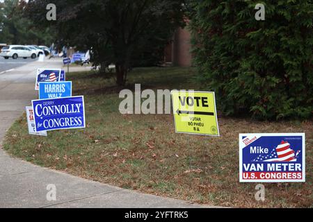 Alexandria, Virginie, États-Unis. 5 novembre 2024. Vue du jour de l'élection 2024 vote à la Key Middle School à Alexandria, Virginie, le 5 novembre 2024. Crédit : Mpi34/Media Punch/Alamy Live News Banque D'Images