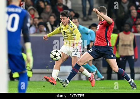 Lille, France. 05 novembre 2024. Andrea Cambiaso (27 ans) de la Juventus photographié lors d'un match de football entre le Club sportif Olympique français de Lille et la Juventus italienne lors de la phase 4 de la Ligue des Champions de l'UEFA de la saison 2024-25, le mardi 5 novembre 2024 à Lille, France . Crédit : Sportpix/Alamy Live News Banque D'Images