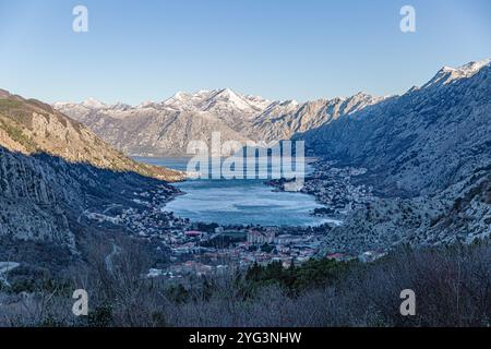 Vue panoramique de la baie de Kotor, Monténégro Banque D'Images