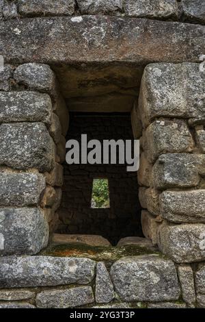 Détail d'une fenêtre trapézoïdale, Machu Picchu, région de Cusco, per Banque D'Images