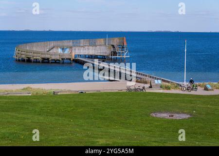 Kastrup bain de mer, abri pour la baignade, Snegen, Oresund, Copenhague, Danemark, journée ensoleillée d'été Banque D'Images