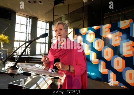 Diana Henriques lors des Gerald Loeb Awards 2024 présentés par UCLA Anderson, qui se sont tenus à la Rainbow Room à New York, New York, USA, le jeudi 10 octobre 2024. Crédit : Jennifer Graylock-Graylock.com Banque D'Images