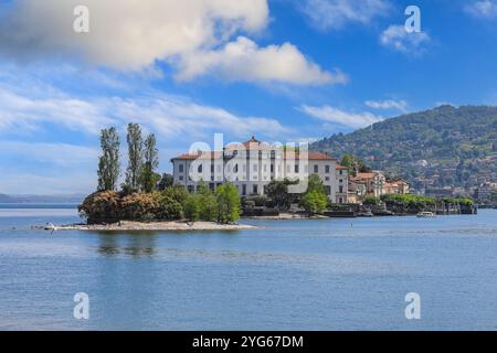 Palazzo Borromeo ou Borromeo Palace sur Isola Bella une des îles Borromées du lac majeur dans le nord de l'Italie Banque D'Images