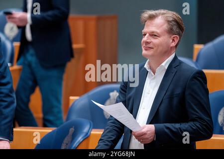 DEN HAAG, PAYS-BAS - 9 AVRIL : Pieter Omtzigt (NSC) lors du débat plénier à la Tweede Kamer le 9 avril 2024 à Den Haag, pays-Bas (photo de John Beckmann/Orange Pictures) Banque D'Images