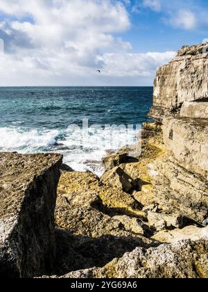 Pulpit Rock sur l'île de Portland sur la côte jurassique dans le Dorset. Banque D'Images