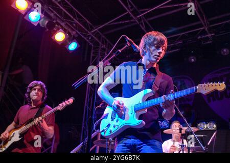 Arctic Monkeys se produisant au Bar M, Ibiza, 1er septembre 2007, Ibiza, Espagne. Banque D'Images