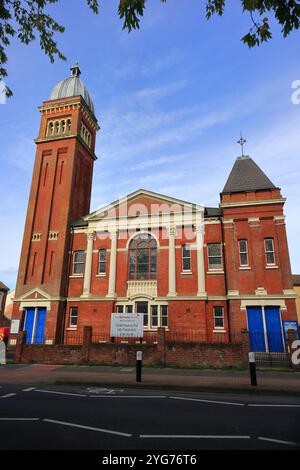 Southsea, Portsmouth, Hampshire, Angleterre. 17 octobre 2024. Église méthodiste de Portsmouth sur Albert Road. Banque D'Images