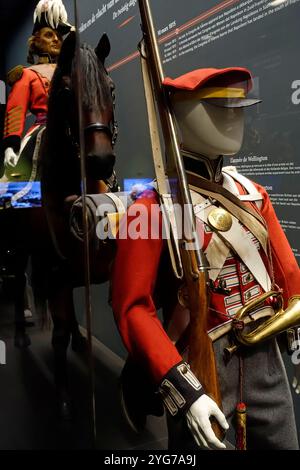 Diorama montrant des uniformes britanniques dans le Waterloo Memorial 1815, musée du champ de bataille sur la dernière guerre napoléonienne à Braine-l'Alleud, Wallonie, Belgique Banque D'Images