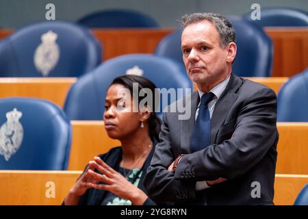 2024-03-26 Néerlandais Tweede Kamer débat plénier DEN HAAG, PAYS-BAS - MARS 26 : Caspar Veldkamp NSC lors du débat plénier au Tweede Kamer le 26 mars 2024 à Den Haag, pays-Bas Den Haag Tweede Kamer pays-Bas contenu non disponible pour redistribution aux pays-Bas directement ou indirectement par des tiers. Droit d'auteur : xJohnxBeckmannx Banque D'Images