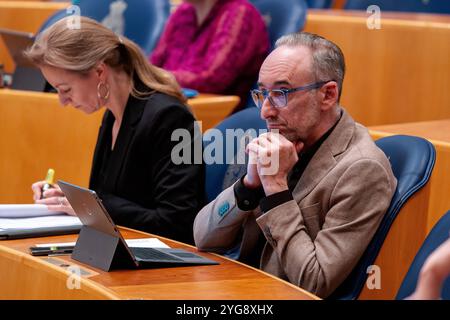 2024-03-20 Néerlandais Tweede Kamer débat plénier DEN HAAG, PAYS-BAS - 20 MARS : Henk Vermeer BBB pendant le débat plénier au Tweede Kamer le 20 mars 2024 à Den Haag, pays-Bas Den Haag Tweede Kamer pays-Bas contenu non disponible pour redistribution aux pays-Bas directement ou indirectement par des tiers. Droit d'auteur : xJohnxBeckmannx Banque D'Images