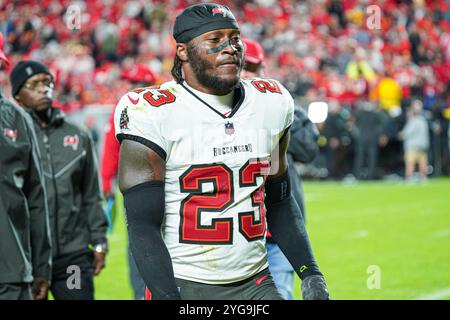 Kansas City, Missouri, États-Unis, 4 novembre 2024, Tykee Smith, joueur des Buccaneers de Tampa Bay #23 au GEHA Field Arrowhead Stadium. (Crédit photo : Marty Jean-Louis/Alamy Live News Banque D'Images
