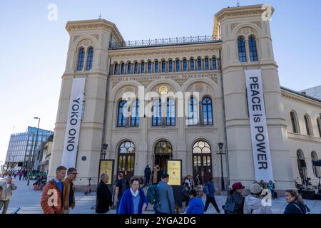 Yoko Ono Peace est l'exposition d'art Power au centre Nobel Peace dans le centre-ville d'Oslo, Norvège, Scandanavie Banque D'Images