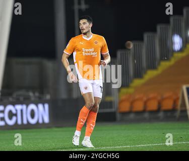 Blackpool, Royaume-Uni. 16 août 2024. Elkan Baggott de Blackpool lors du Bristol Street Motors Trophy match Blackpool vs Liverpool U21 à Bloomfield Road, Blackpool, Royaume-Uni, 6 novembre 2024 (photo par Mark Cosgrove/News images) à Blackpool, Royaume-Uni le 16/08/2024. (Photo de Mark Cosgrove/News images/SIPA USA) crédit : SIPA USA/Alamy Live News Banque D'Images