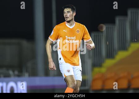 Blackpool, Royaume-Uni. 16 août 2024. Elkan Baggott de Blackpool lors du Bristol Street Motors Trophy match Blackpool vs Liverpool U21 à Bloomfield Road, Blackpool, Royaume-Uni, 6 novembre 2024 (photo par Mark Cosgrove/News images) à Blackpool, Royaume-Uni le 16/08/2024. (Photo de Mark Cosgrove/News images/SIPA USA) crédit : SIPA USA/Alamy Live News Banque D'Images