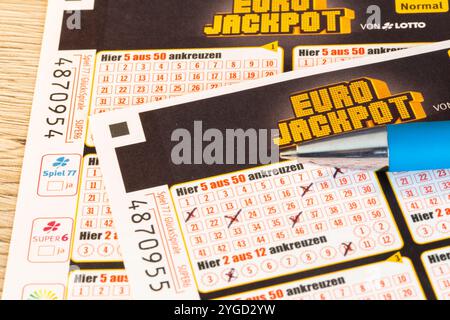 EuroJackpot : gros plan d'un billet Banque D'Images