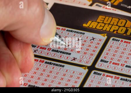 EuroJackpot : gros plan d'un billet Banque D'Images