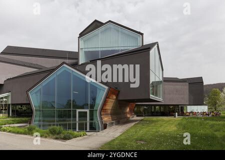 Vitra Haus, architectes Herzog & de Meuron, Vitra Campus, Weil am Rhein, Bade-Wuertemberg, Allemagne, Europe Banque D'Images