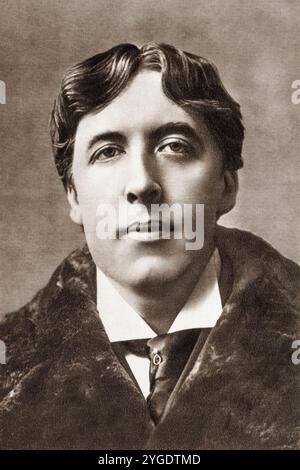 Oscar Wilde (1854-1900), poète et dramaturge irlandais, photographie de portrait photogravure par Alfred Ellis & Walery, 1892 Banque D'Images