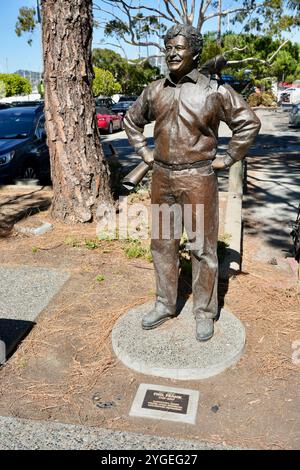 Statue en bronze de Phil Frank (27 mars 1943 – 13 septembre 2007), dessinateur américain. Banque D'Images