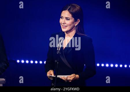 Copenhague, Danemark. 05 novembre 2024. La reine Marie de Danemark vue sur scène lors du spectacle de remise des prix, The Kronprinsparrets priser 2024, à VEGA à Copenhague. Banque D'Images