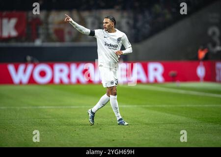 Francfort, Allemagne. 07 novembre 2024. Francfort, Allemagne, 7 novembre 2024 FRANCFORT, ALLEMAGNE - 7 NOVEMBRE : Nnamdi Collins de l'Eintracht Francfort en action lors du match de l'UEFA Europa League entre l'Eintracht Francfort et la Slavia Prague au Deutsche Bank Park le 7 novembre 2024 à Francfort, Allemagne. (Photo de Dan O' Connor/ATPImages) Dan O' Connor (Dan O' Connor/ATP images/SPP) crédit : SPP Sport Press photo. /Alamy Live News Banque D'Images