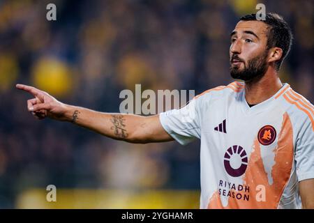 Bruxelles, Belgique. 07 novembre 2024. BRUXELLES, BELGIQUE - 7 NOVEMBRE : Bryan Cristante de L'AS Roma fait des gestes lors du match de l'UEFA Europa League 2024/25 phase MD4 entre R. Union Saint-Gilloise et AS Roma au stade King Baudouin le 7 novembre 2024 à Bruxelles, Belgique. (Photo de René Nijhuis/MB Media) crédit : MB Media solutions/Alamy Live News Banque D'Images