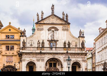 L'église Salvator est une église catholique romaine située dans le Klementinum, dans la vieille ville. Prague, République tchèque, Europe Banque D'Images