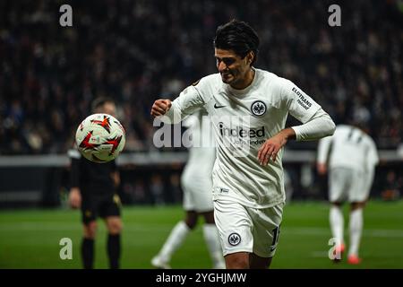Francfort, Allemagne. 07 novembre 2024. Francfort, Allemagne, 7 novembre 2024 FRANCFORT, ALLEMAGNE - 7 NOVEMBRE : Mahmoud Dahoud de l'Eintracht Francfort en action lors du match de l'UEFA Europa League opposant l'Eintracht Francfort et la Slavia Prague au Deutsche Bank Park le 7 novembre 2024 à Francfort, Allemagne. (Photo de Dan O' Connor/ATPImages) Dan O' Connor (Dan O' Connor/ATP images/SPP) crédit : SPP Sport Press photo. /Alamy Live News Banque D'Images