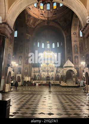 Vue générale intérieur de la cathédrale orthodoxe patriarcale Alexander Nevsky à Sofia Bulgarie, Europe de l'est, Balkans, UE Banque D'Images