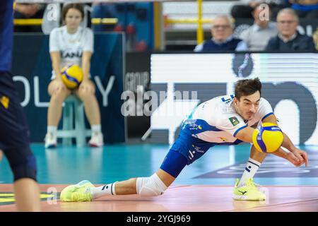 Back de Filippo Federici de Valsa Group Modena lors du match entre Rana Verona et Valsa Group Modena, saison régulière de la SuperLega italienne Vo Banque D'Images