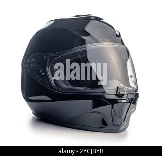 Casque de moto noir isolé sur un fond blanc. Banque D'Images