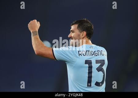 Rome, Italie 07.11.2024 : Alessio Romagnoli du Lazio célèbre sa victoire lors de l'UEFA Europa League 2024-2025, jour 4, match de football entre le SS Lazio et le FC Porto au stade Olympique de Rome le 7 novembre 2024. Banque D'Images