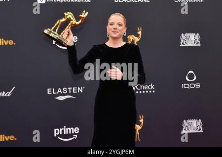 Jella Haase BEI der 76. Bambi-Verleihung 2024 in den Bavaria Filmstudios. München, 07.11.2024 *** Jella Haase aux Bambi Awards 76 2024 aux Bavaria Filmstudios Munich, 07 11 2024 Foto:xs.xSpöttelx/xFuturexImagex bambi2024 0517 Banque D'Images