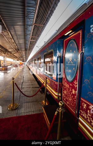 Le Deccan Odyssey, trains de luxe en Inde Banque D'Images