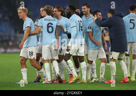 Rome, Italie 07.11.2024 : les joueurs du Lazio célèbrent la fin de l'UEFA Europa League 2024-2025, jour 4, match de football entre le SS Lazio et le FC Porto à O. Banque D'Images