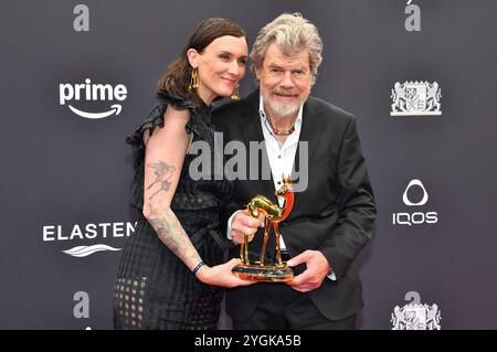 Reinhold Messner mit Ehefrau Diane Messner BEI der 76. Bambi-Verleihung 2024 in den Bavaria Filmstudios. München, 07.11.2024 Banque D'Images
