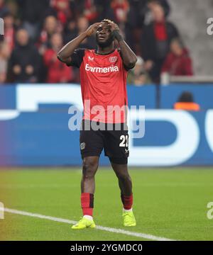 Leverkusen, Deutschland. 01 novembre 2024. firo : 01.11.2024, football, football, 1.Bundesliga, 1.Liga, saison 2024/2025, Bayer 04 Leverkusen - VfB Stuttgart Victor Boniface, Leverkusen, Disception Credit : dpa/Alamy Live News Banque D'Images