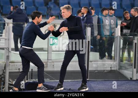 Roma, Italie. 07 novembre 2024. Stade Olimpico, Rome, Italie - Vitor Bruno entraîneur-chef du FC Porto et Marco Baroni entraîneur-chef du SS Lazio lors du match de l'UEFA Europa League Football, Lazio vs Porto, 7 novembre 2024 (photo Roberto Ramaccia/Sipa USA) crédit : Sipa USA/Alamy Live News Banque D'Images