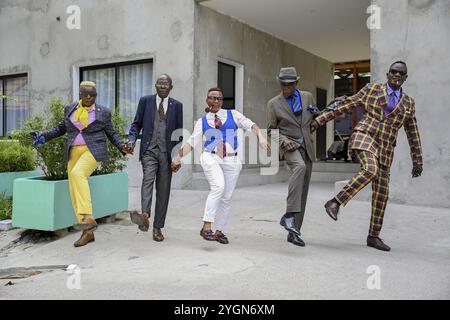 Sapeurs, membres de la Société des Ambianceurs et des personnes elegantes (SAPE), société des artistes et des personnes élégantes, Brazzaville, Republ Banque D'Images