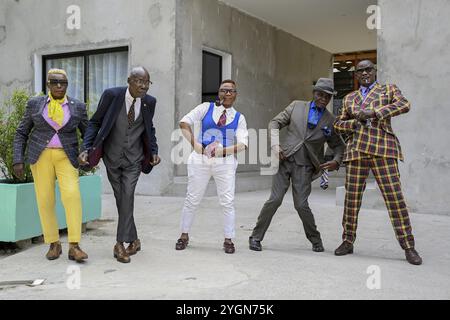 Sapeurs, membres de la Société des Ambianceurs et des personnes elegantes (SAPE), société des artistes et des personnes élégantes, Brazzaville, Republ Banque D'Images