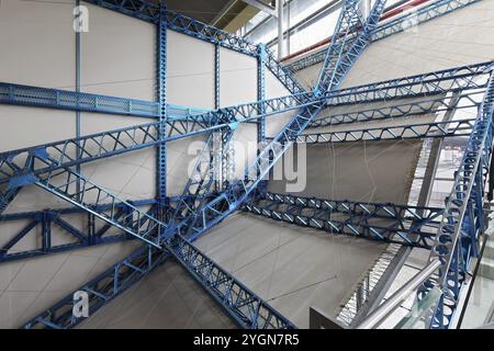 Squelette du Hindenburg, dirigeable Zeppelin LZ 129, reconstruction partielle, Zeppelin Museum Friedrichshafen, Bade-Wuerttemberg, Allemagne, Europe Banque D'Images