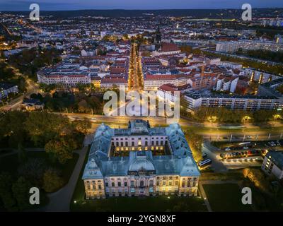 Innere Neustadt, Palais Japonais et Koenigstrasse, vue aérienne, Dresde, Saxe, Allemagne, Europe Banque D'Images